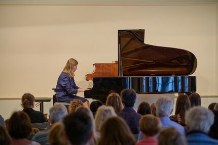 Alena Solovyev beim Konzert 2023